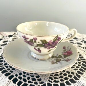 Vintage Victorian white with pink floral pattern teacup & saucer